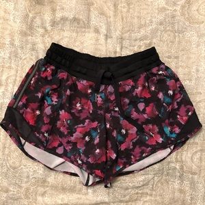 Lulu lemon Hotty Hot shorts